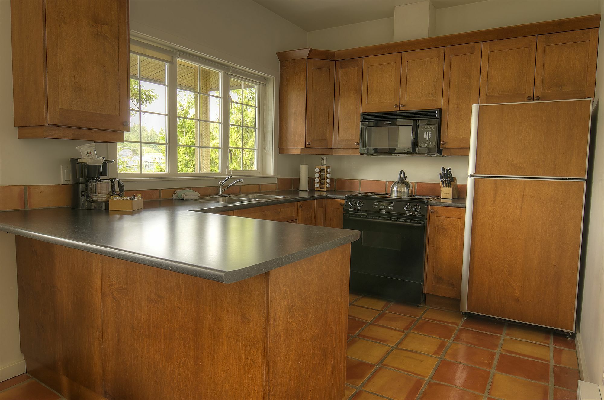 Hotel Waters Edge Shoreside Ucluelet